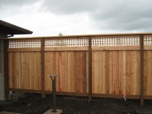 152 Lattice solid one side fence with cap, Lebanon, Oregon