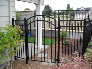 95 ornamental iron fence and walk gate